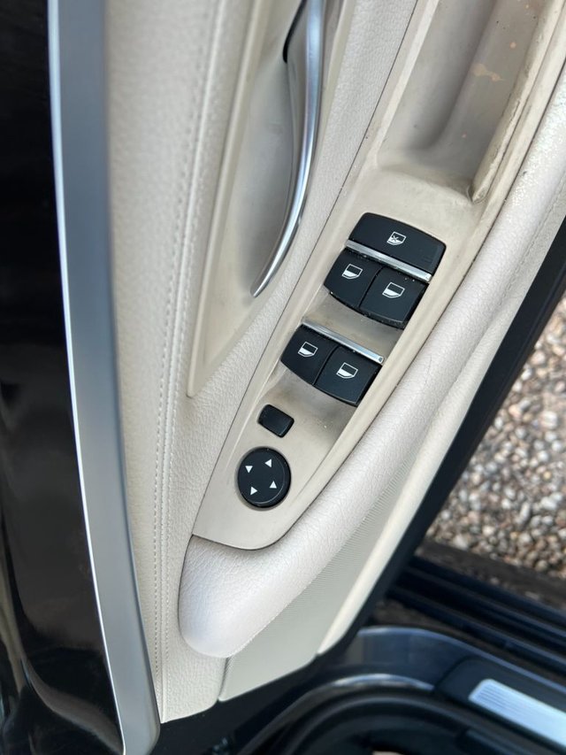 2013 BMW 5 SERIES - Photo 11