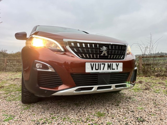 View our PEUGEOT 3008