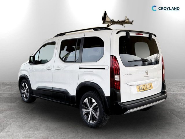 View our PEUGEOT RIFTER