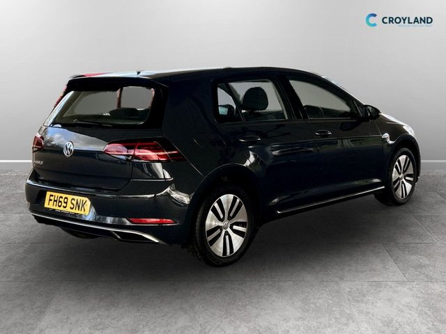 View our VOLKSWAGEN GOLF