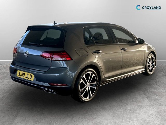 View our VOLKSWAGEN GOLF