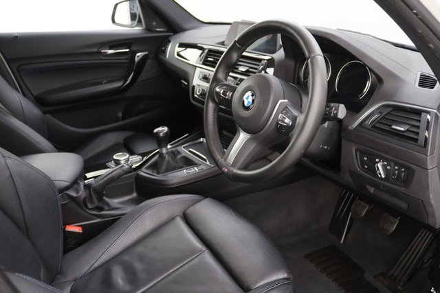 2019 BMW 1 Series 1.5L M Sport Shadow Edition 5dr - Photo 9