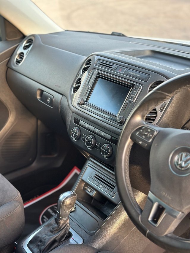 View our VOLKSWAGEN TIGUAN