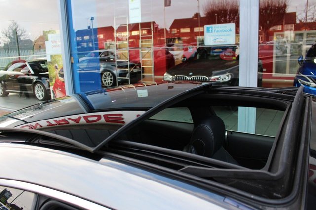 2017 MERCEDES-BENZ C-CLASS 2.1 C250d AMG Line (Premium Plus) Coupe 2dr Diesel G-Tronic+ 4MATIC Euro 6 (s/s) (204 ps) - Photo 2