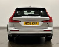 USED 2019 19 VOLVO V60 CROSS COUNTRY 2.0 D4 Estate 5dr Diesel Auto AWD Euro 6 (s/s) (190 ps) VOLVO  AWD Cross Country D4 Estate Automatic Euro 6 190 BHP Deployable Towbar Apple Play Android Phone Intergration , Winter Pack