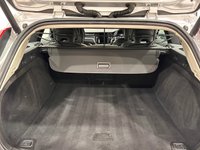 USED 2019 19 VOLVO V60 CROSS COUNTRY 2.0 D4 Estate 5dr Diesel Auto AWD Euro 6 (s/s) (190 ps) VOLVO  AWD Cross Country D4 Estate Automatic Euro 6 190 BHP Deployable Towbar Apple Play Android Phone Intergration , Winter Pack