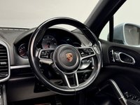 USED 2017 PORSCHE CAYENNE 4.2 TD V8 S SUV 5dr Diesel TiptronicS 4WD Euro 6 (s/s) (385 ps) PAN ROOF|AIR SUSPENSION|21" WHEELS