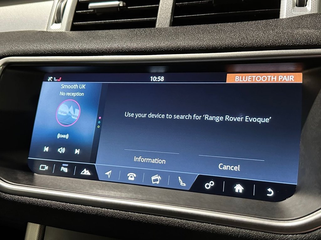USED 2017 67 LAND ROVER RANGE ROVER EVOQUE 2.0 TD4 HSE Dynamic SUV 5dr Diesel Auto 4WD Euro 6 (s/s) (180 ps) 