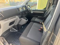 USED 2020 70 TOYOTA PROACE 2.0D Design Medium Crew Van Double Cab 6dr Diesel Auto MWB Euro 6 (s/s) (6 Seat) (180 ps) 1OWNER+6 SEATS+T.BELT DONE+FSH