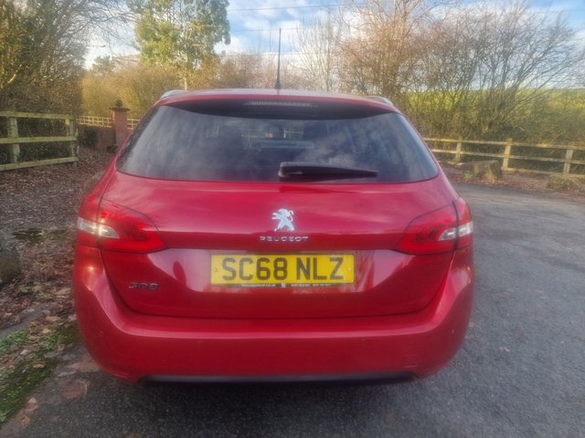 2018 Peugeot 308 SW 1.2L Allure 5dr - Photo 4