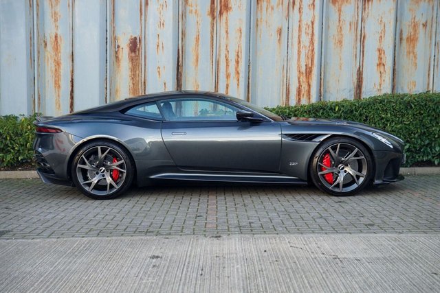 2019 Aston Martin Dbs 5.2L Superleggera 2dr - Photo 6