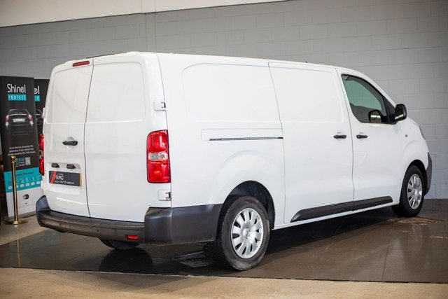 2019 Vauxhall Vivaro 1.5L Dynamic 6dr - Photo 4