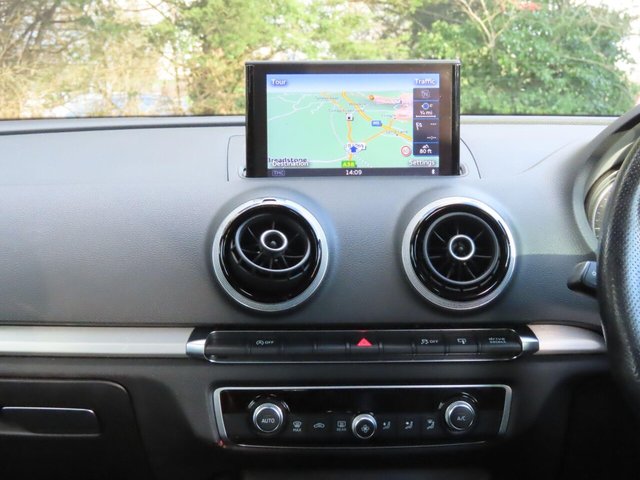 2014 AUDI A3 - Photo 10