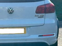 USED 2015 65 VOLKSWAGEN TIGUAN 2.0 TDI BlueMotion Tech R-Line 4WD Euro 6 (s/s) 5dr FULL SERVICE HISTORY