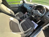 USED 2015 65 VOLKSWAGEN TIGUAN 2.0 TDI BlueMotion Tech R-Line 4WD Euro 6 (s/s) 5dr FULL SERVICE HISTORY