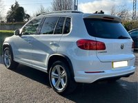 USED 2015 65 VOLKSWAGEN TIGUAN 2.0 TDI BlueMotion Tech R-Line 4WD Euro 6 (s/s) 5dr FULL SERVICE HISTORY