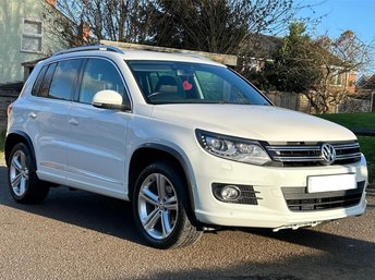 2015 VOLKSWAGEN TIGUAN 2.0 TDI BlueMotion Tech R-Line 4WD Euro 6 (s/s) 5dr &pound;6800.00