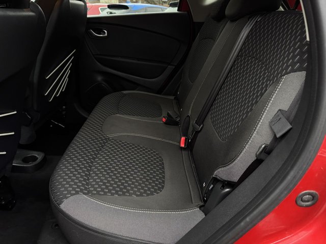 2018 RENAULT CAPTUR 2018 1.5 dCi ENERGY Dynamique S Nav SUV 5dr Diesel EDC - Photo 6