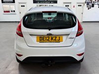USED 2012 12 FORD FIESTA 1.25 Zetec Hatchback 3dr Petrol Manual (129 g/km, 81 bhp) LOW INSURANCE & 12 MTHS MOT + FULL SERVICE HISTORY (14 STAMPS IN THE SERVICE BOOK)
