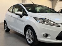 USED 2012 12 FORD FIESTA 1.25 Zetec Hatchback 3dr Petrol Manual (129 g/km, 81 bhp) LOW INSURANCE & 12 MTHS MOT + FULL SERVICE HISTORY (14 STAMPS IN THE SERVICE BOOK)