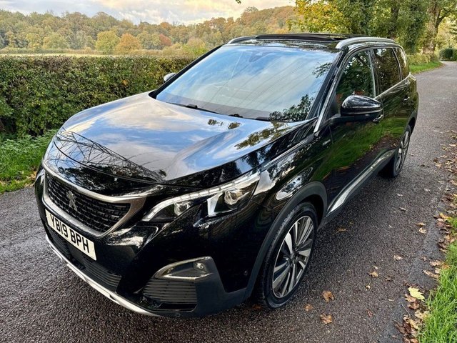 2019 PEUGEOT 5008 - Photo 2