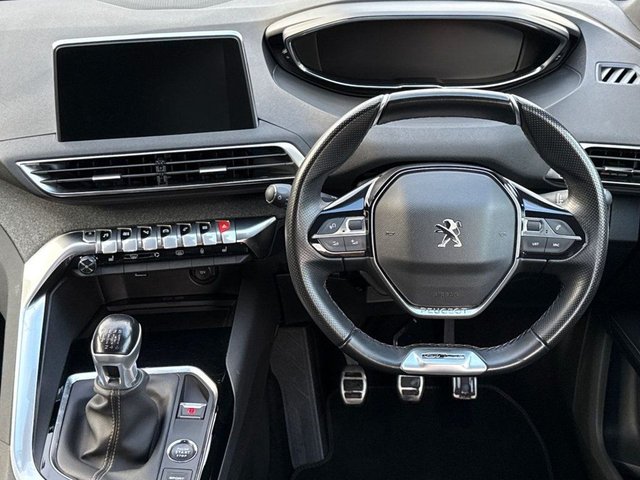 2019 PEUGEOT 5008 - Photo 12