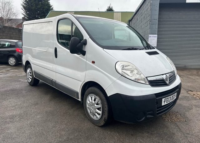 2013 VAUXHALL VIVARO 2.0 2700 CDTI PANEL VAN 4DR DIESEL MANUAL FWD L1 195 G... photo