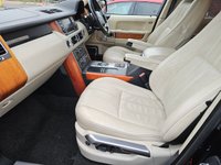 USED 2011 61 LAND ROVER RANGE ROVER 4.4 TD V8 Autobiography SUV 5dr Diesel Auto 4WD Euro 5 (313 bhp) 6 month warranty, &pound;1000 per claim