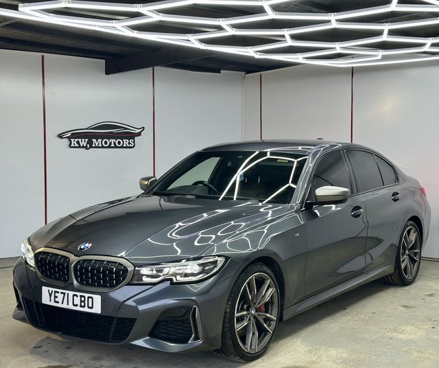 2021 BMW 3 Series - Photo 9