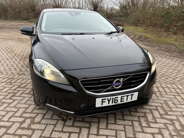 2016 Volvo V40 2L SE Lux Nav 5dr - Photo 6