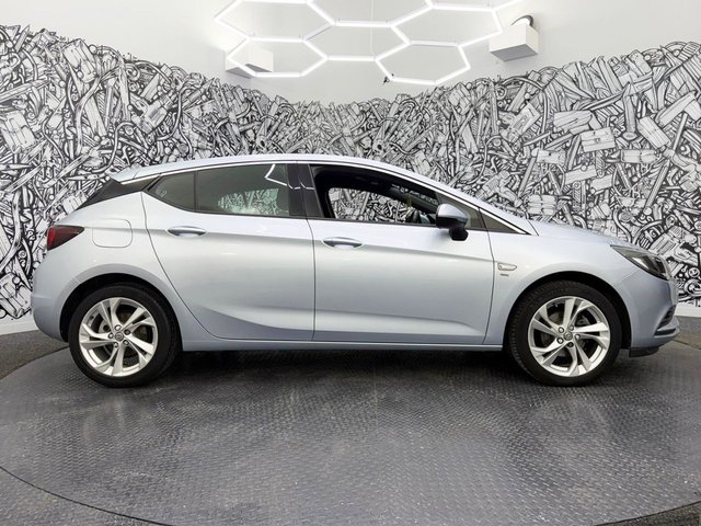 2017 Vauxhall Astra 1L SRI 5dr - Photo 10