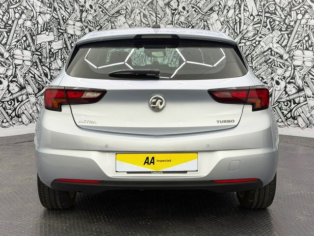 2017 Vauxhall Astra 1L SRI 5dr - Photo 7
