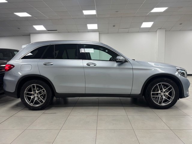 2016 Mercedes-Benz GLC - Photo 4