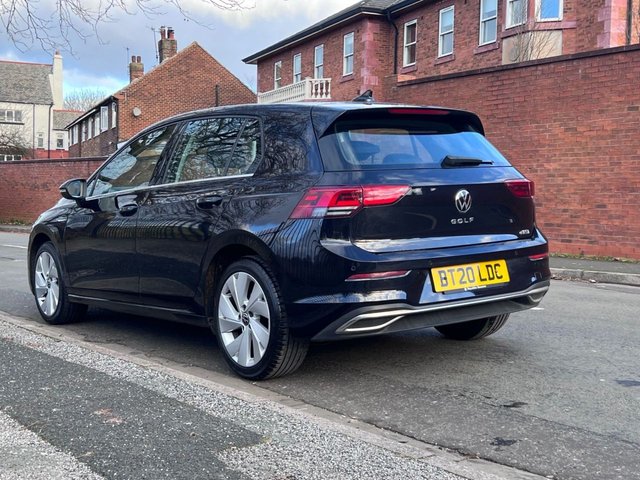 2020 Volkswagen Golf 1.5L Style 5dr - Photo 8