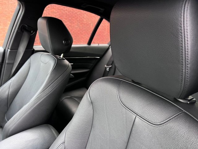 2016 BMW 3 Series 2L M Sport 4dr - Photo 11