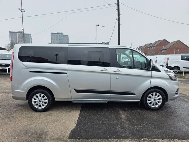 View our FORD TOURNEO CUSTOM