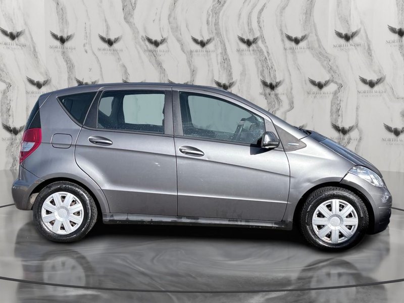 2010 Mercedes-Benz A Class in grey — photo 10 of 22