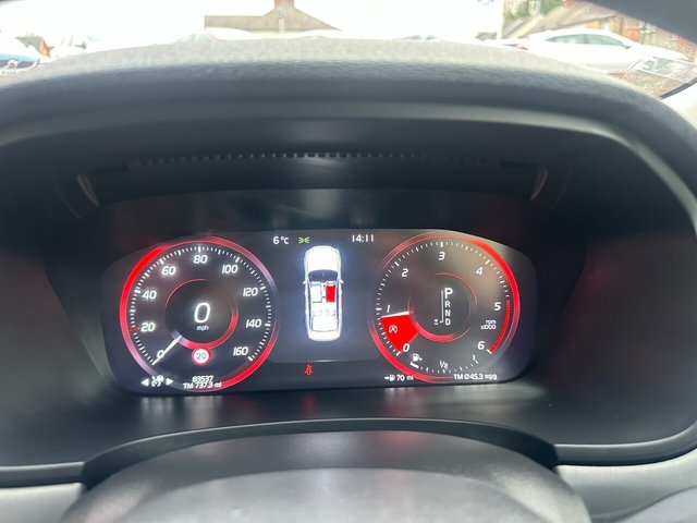 2019 Volvo S90 2L Momentum Plus 4dr - Photo 9