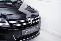 USED 2013 63 VOLKSWAGEN TIGUAN 2.0 TDI BlueMotion Tech R-Line DSG 4WD Euro 5 (s/s) 5dr PAN ROOF | LEATHER | DYNAUDIO