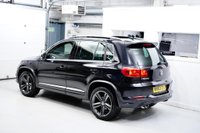 USED 2013 63 VOLKSWAGEN TIGUAN 2.0 TDI BlueMotion Tech R-Line DSG 4WD Euro 5 (s/s) 5dr PAN ROOF | LEATHER | DYNAUDIO