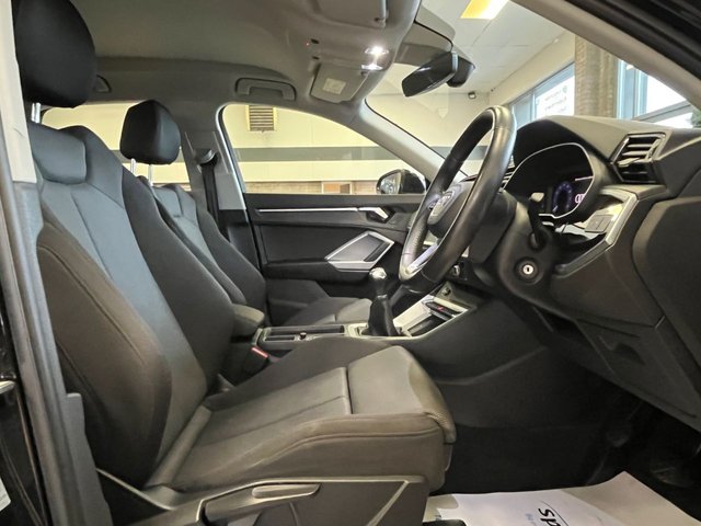 2019 Audi Q3 1.5L Sport 5dr - Photo 8