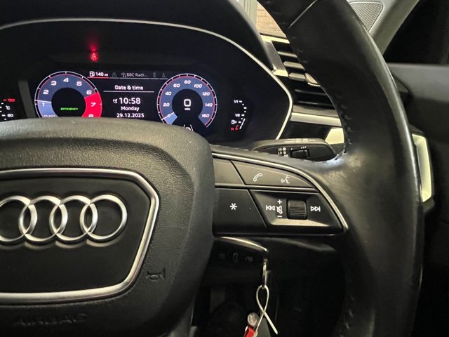 2019 Audi Q3 1.5L Sport 5dr - Photo 12