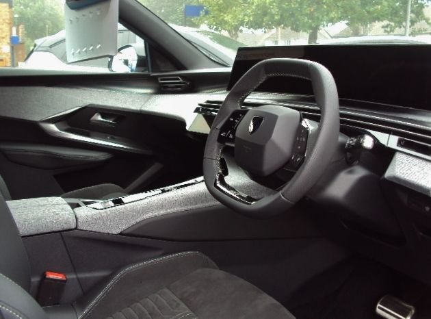 View our PEUGEOT 3008