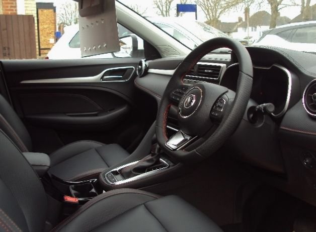 View our MG MG ZS