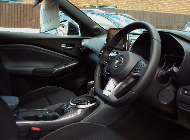 2021 NISSAN JUKE - Photo 5
