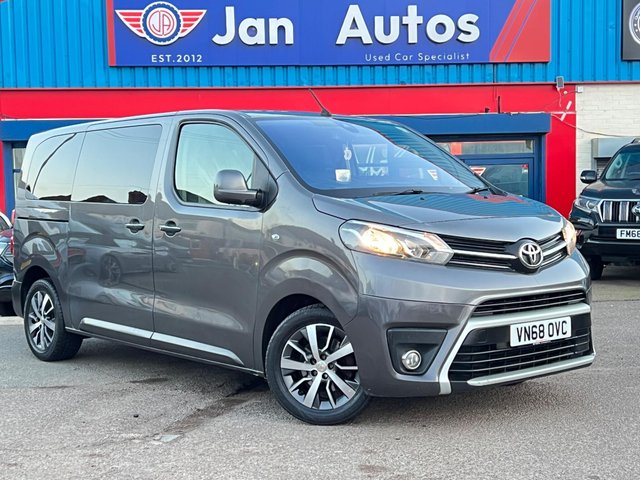 View our TOYOTA PROACE VERSO