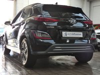 USED 2021 71 HYUNDAI KONA 64kWh Premium SUV 5dr Electric Auto (10.5kW Charger) (204 ps) SAT NAV CAMERA 300 MILE RANGE 1 OWNER SERVICE HISTORY HYUNDIA WARRANTY TILL OCT 2026