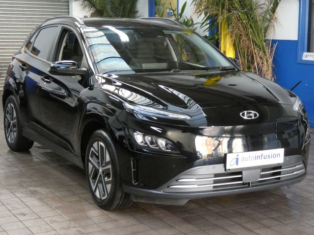 2021 71 Hyundai Kona 64kWh Premium SUV 5dr Electric Auto (10.5kW Charger) (204 ps)