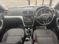 USED 2016 16 SKODA YETI 2.0 TDI SE Outdoor 5dr Diesel Manual 4WD Euro 6 (s/s) (150 ps) 2 KEYS& FULL SERVICE HISTORY