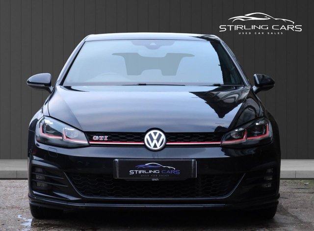 2020 Volkswagen Golf 2L GTI Performance 5dr - Photo 3